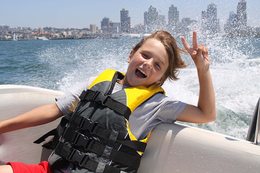 Families Love Pontoon Boats